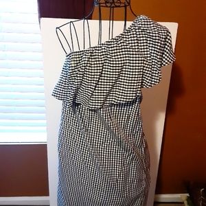 Rue 21 One sleeve dress